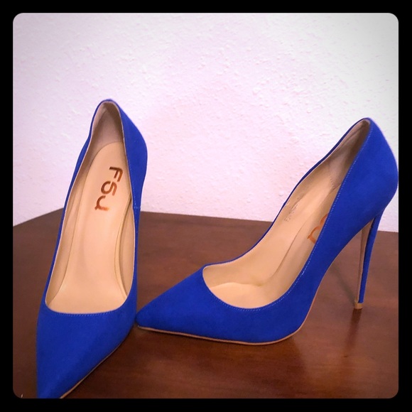 Blue Sexy Heels! - Picture 1 of 4